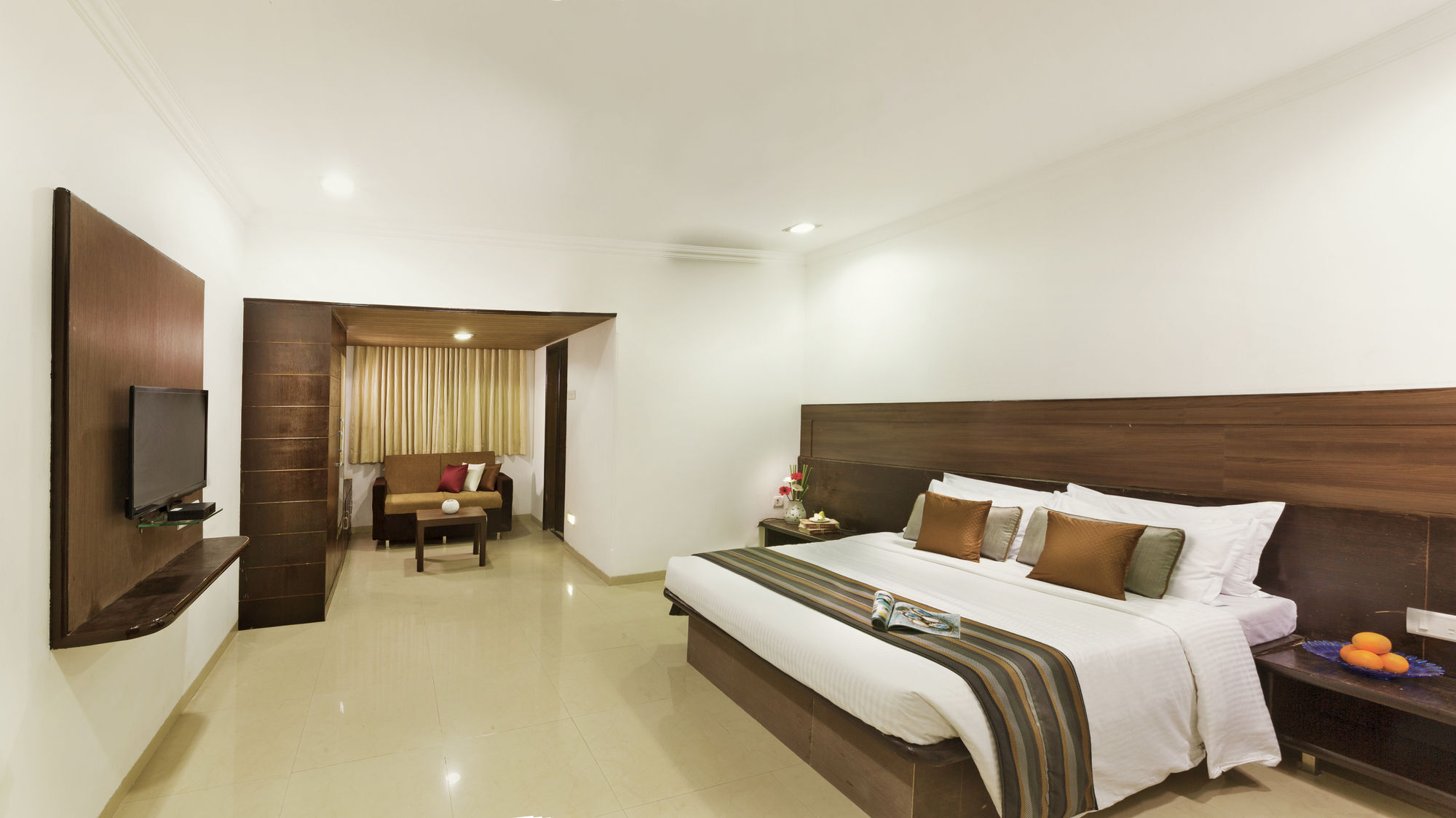 Hotel Shirdi Sai Wada Bagian luar foto